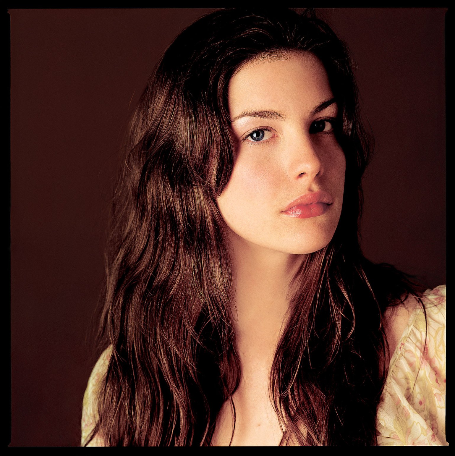 B-Liv-Tyler-9.5x9.5-(1)