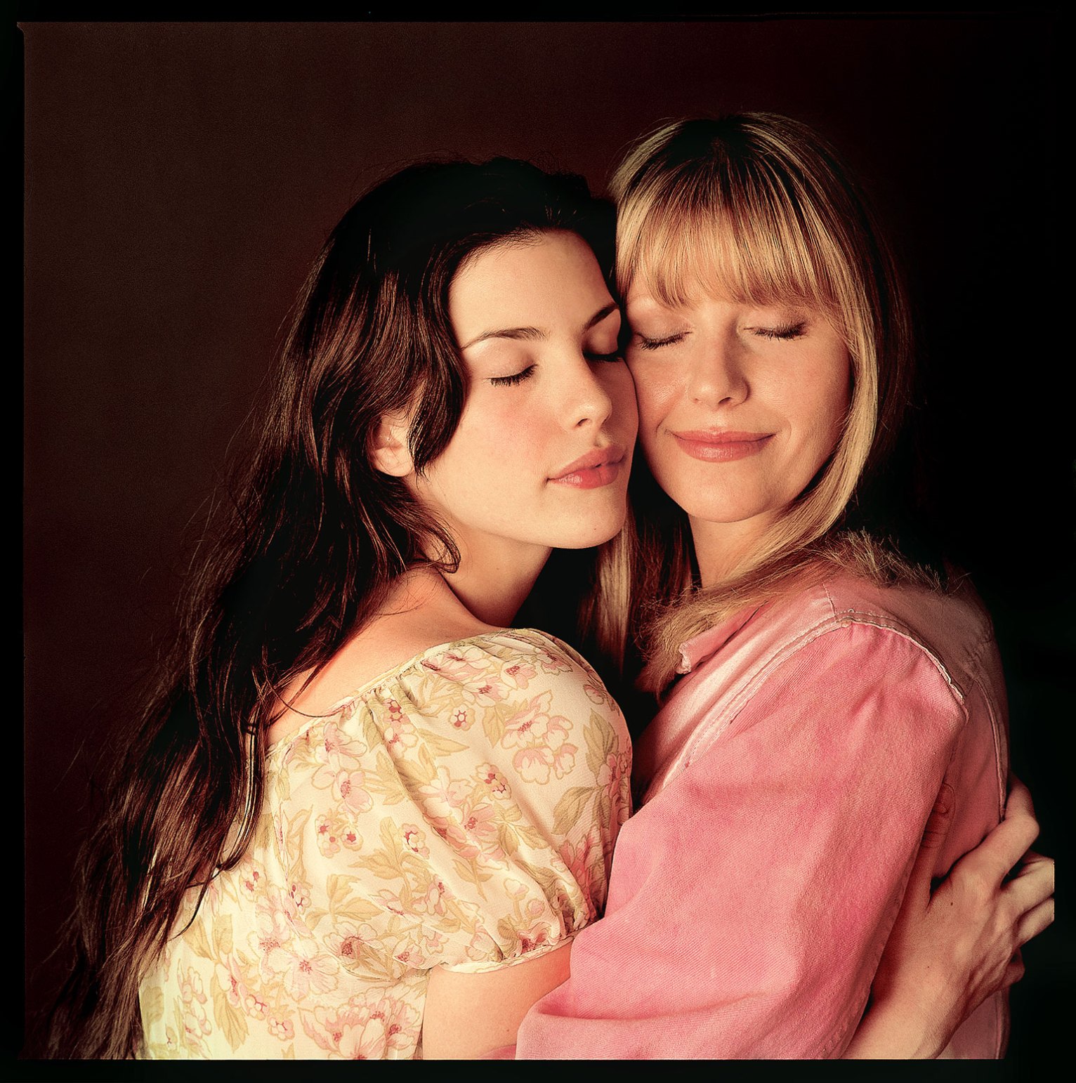 Liv-tyler&mom-bebe-buell-9.5x9.5